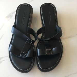 Ann Taylor Black Sandals Size 7 Worn once